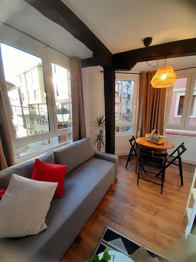 Andra Mari Apartamentu Turistikoak Apartment Bermeo Ngoại thất bức ảnh