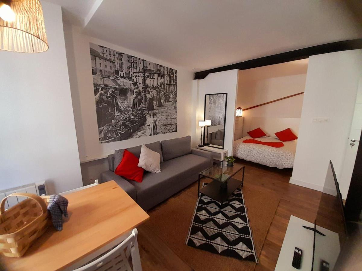 Andra Mari Apartamentu Turistikoak Bermeo Ngoại thất bức ảnh