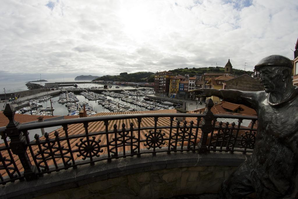 Andra Mari Apartamentu Turistikoak Bermeo Phòng bức ảnh