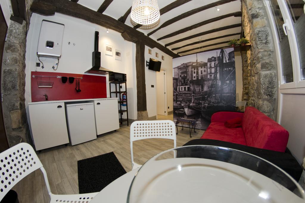 Andra Mari Apartamentu Turistikoak Bermeo Phòng bức ảnh