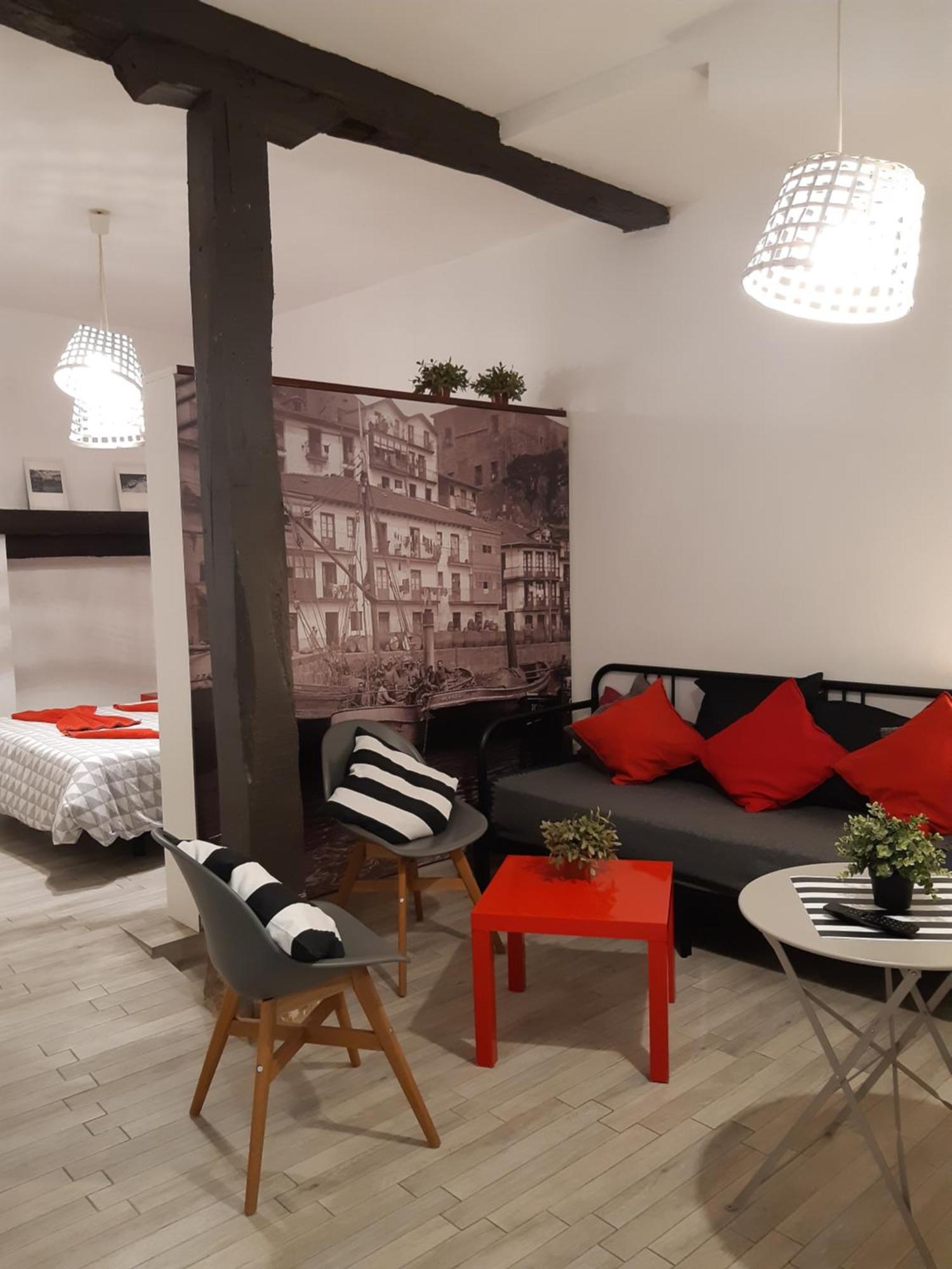 Andra Mari Apartamentu Turistikoak Apartment Bermeo Ngoại thất bức ảnh